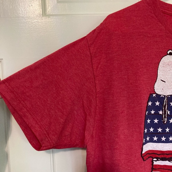 Peanuts Maroon Graphic Tee - Picture 3 of 5